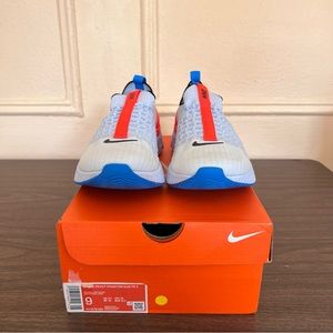 Nike Epic React Phantom Running Flyknit Women’s 9